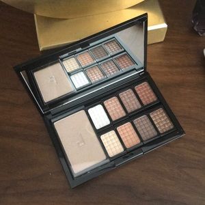 DOUCCE Freematic Pro Palette - Nude